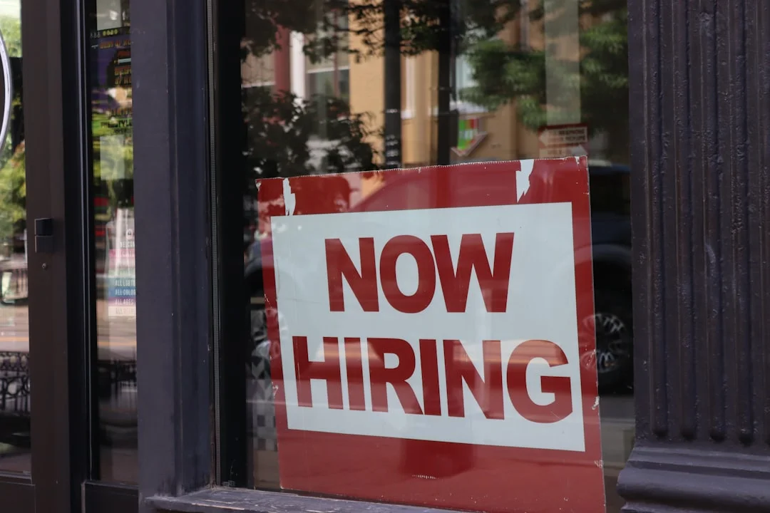 Cover Image for labor market signals 2026: Tech Trends and Wage Dynamics